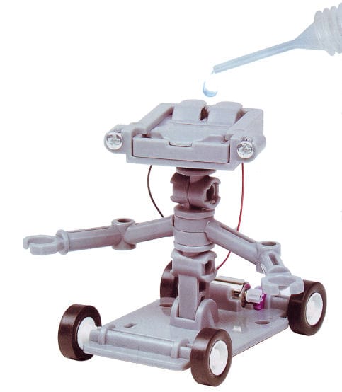 Robot - stavebnice - auto na pohon slanou vodou