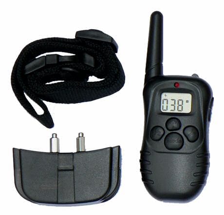 Petrainer PET998D Elektronický výcvikový obojek s LCD a plynulou regulací DOG CONTROL - T05L, na dálkové ovládání